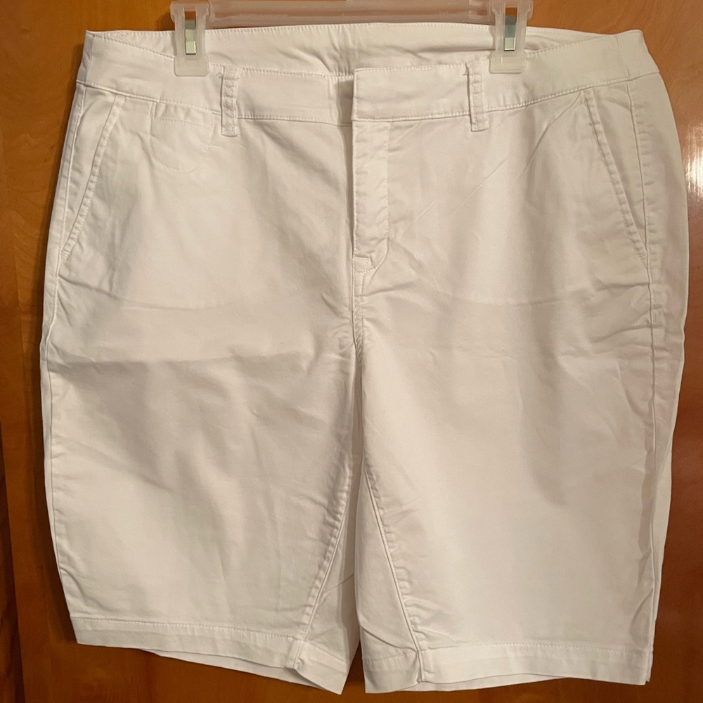 Lane Bryant Classic White Bermuda Shorts